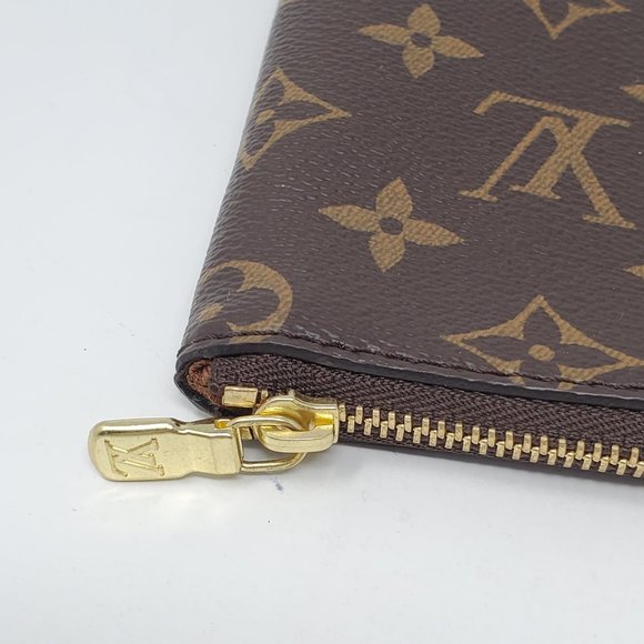 Auth Louis Vuitton Laptop/ Document Clucth Bag - Picture 6 of 16